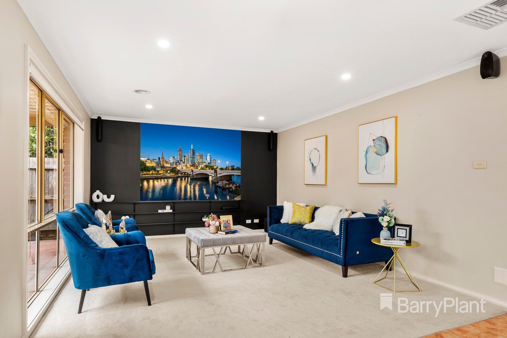 6 Rainer Road, South Morang, VIC 3752, South Morang - Thumbnail 2