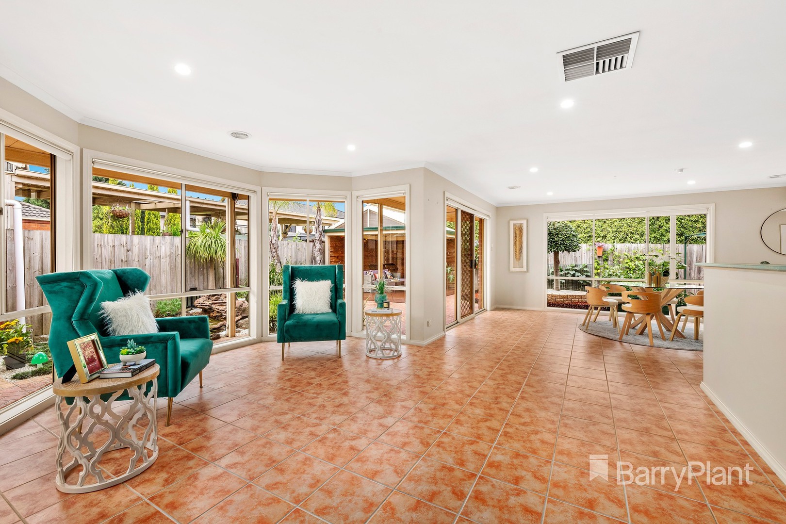 6 Rainer Road, South Morang, VIC 3752, South Morang - Thumbnail 4
