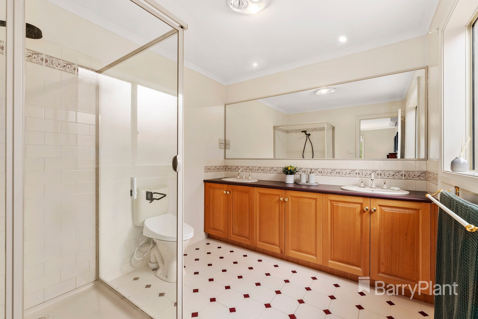 6 Rainer Road, South Morang, VIC 3752, South Morang - Thumbnail 8