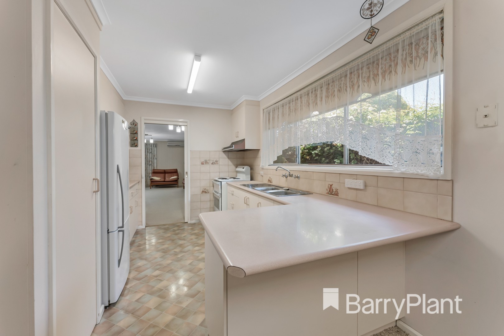 6 Raven Grove, Werribee, VIC 3030, Werribee - Thumbnail 8