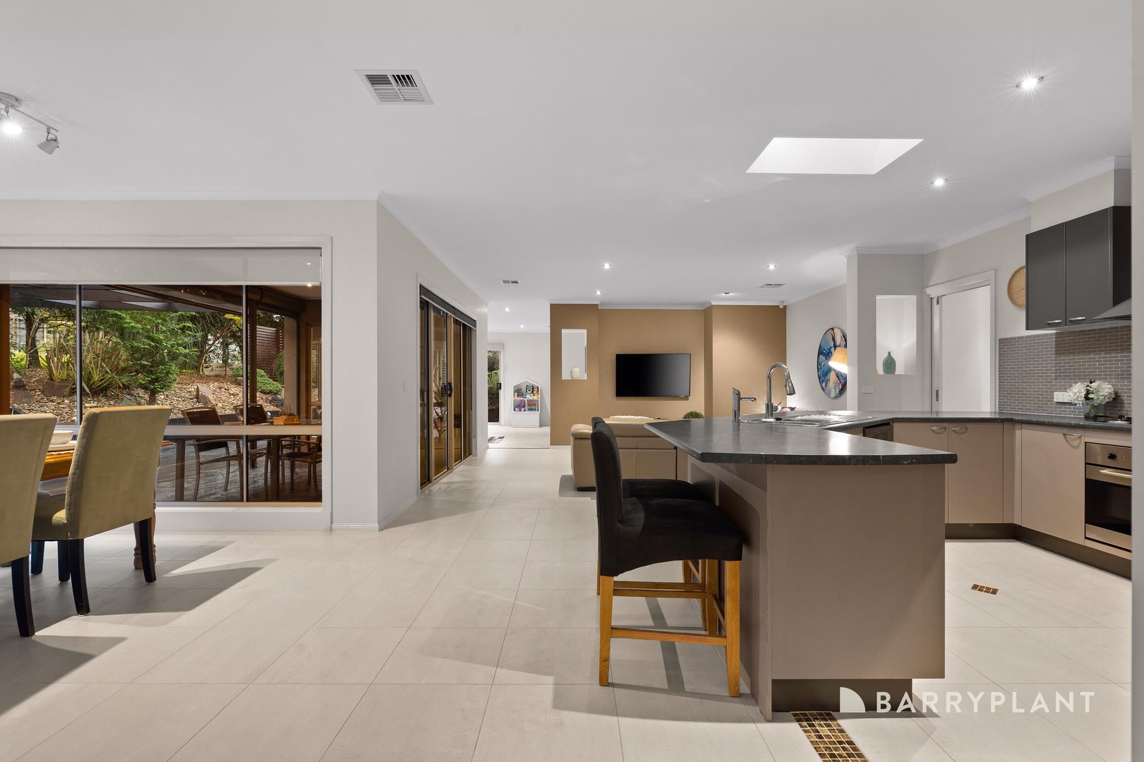 6 Rawhiti Road, Emerald, VIC 3782, Emerald - Thumbnail 6