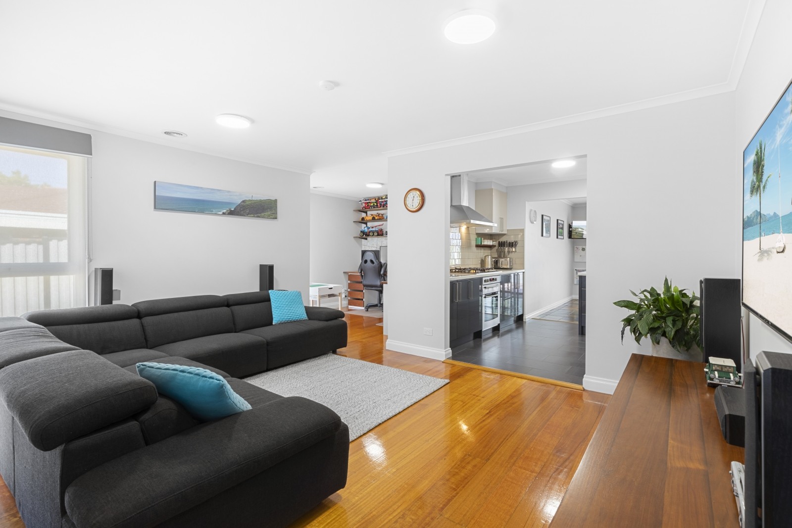 6 Redington Drive, Noble Park North, VIC 3174, Noble Park North - Thumbnail 2