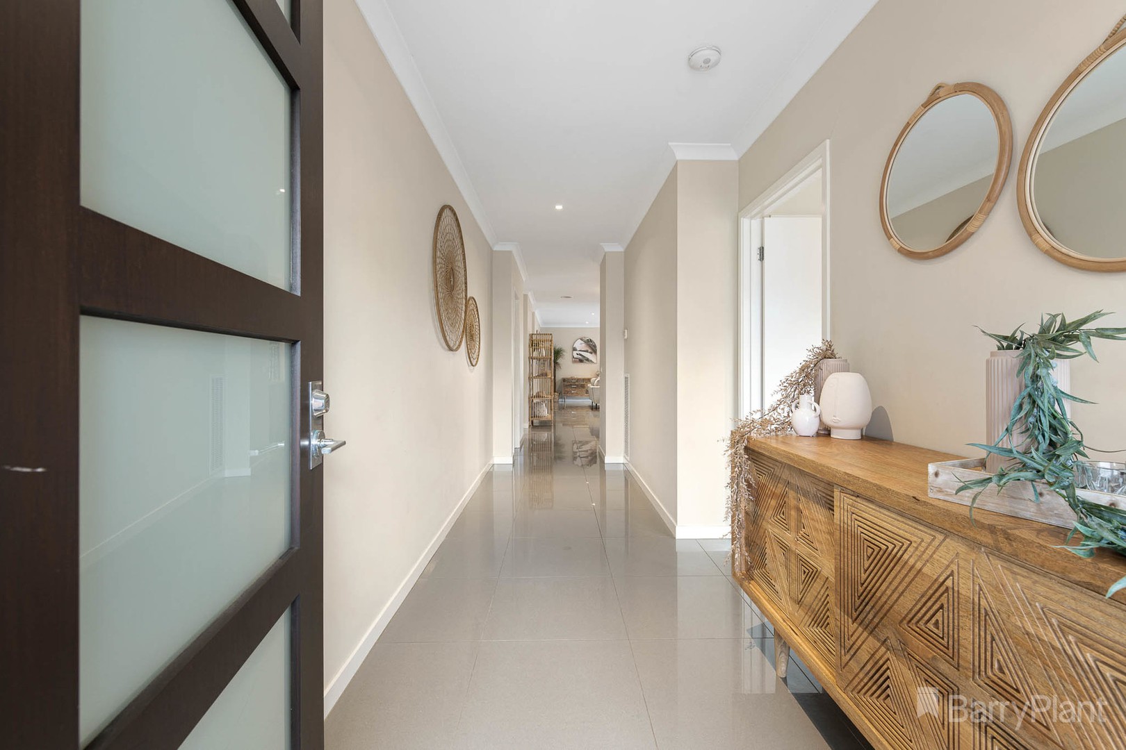 6 Renam Street, Pakenham, VIC 3810, Pakenham - Thumbnail 2