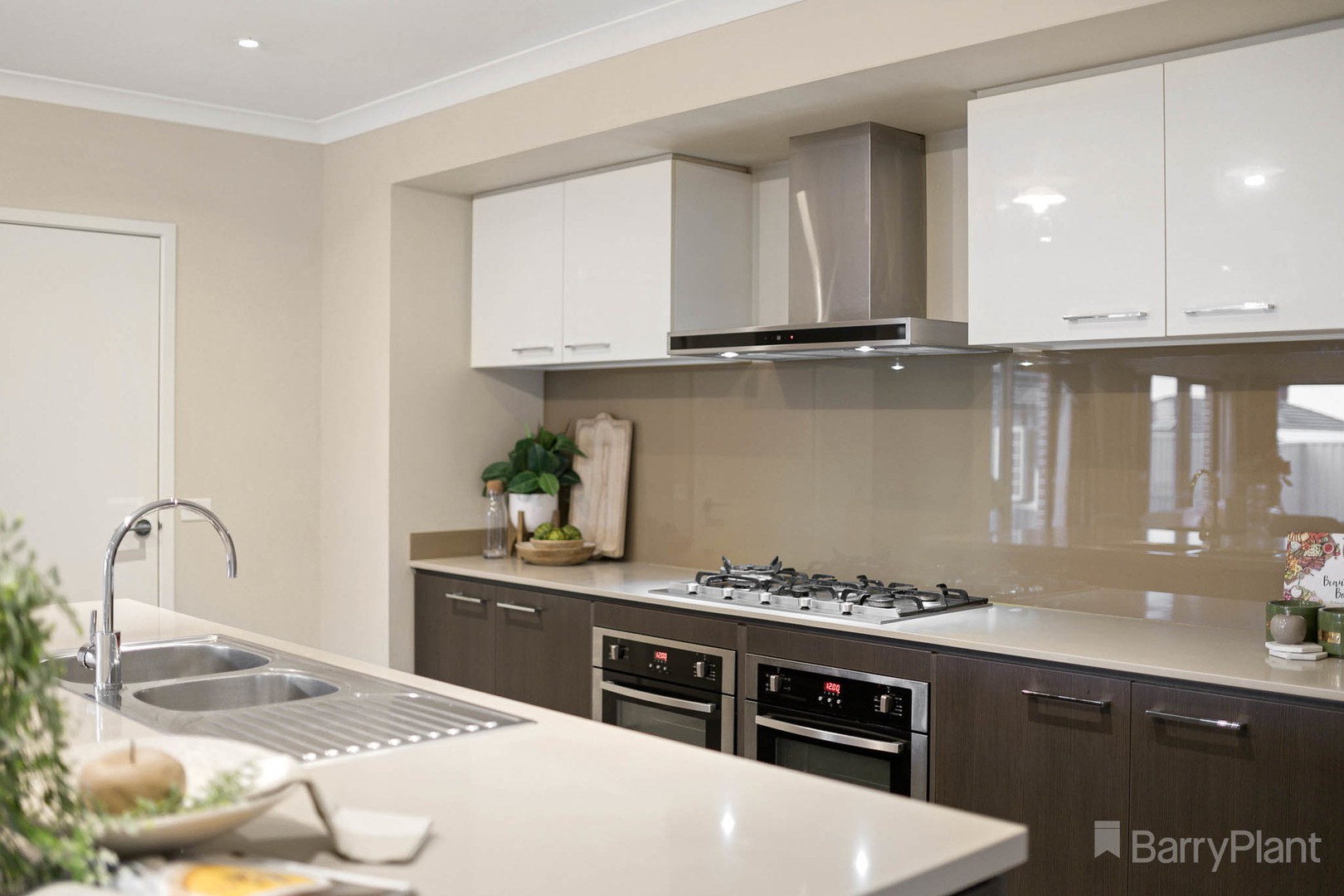 6 Renam Street, Pakenham, VIC 3810, Pakenham - Thumbnail 5
