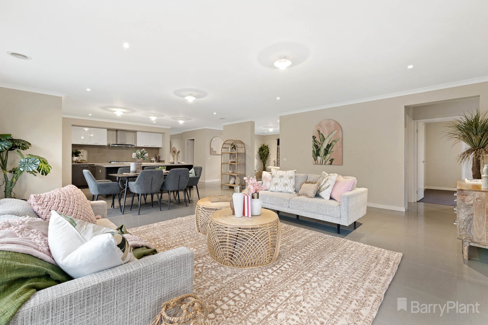6 Renam Street, Pakenham, VIC 3810, Pakenham - Thumbnail 7