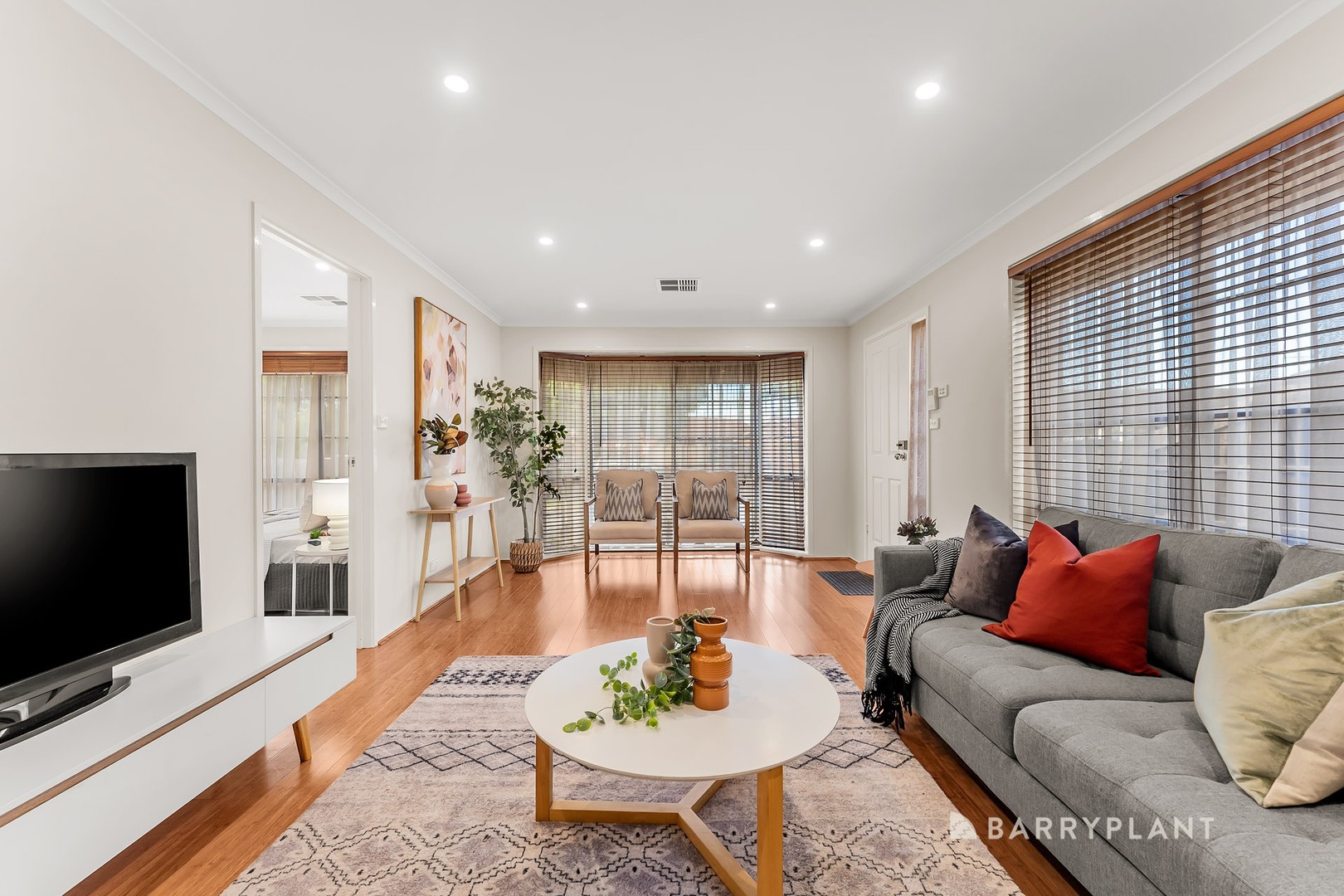 6 Ribbon Court, Mill Park, VIC 3082, Mill Park - Thumbnail 2