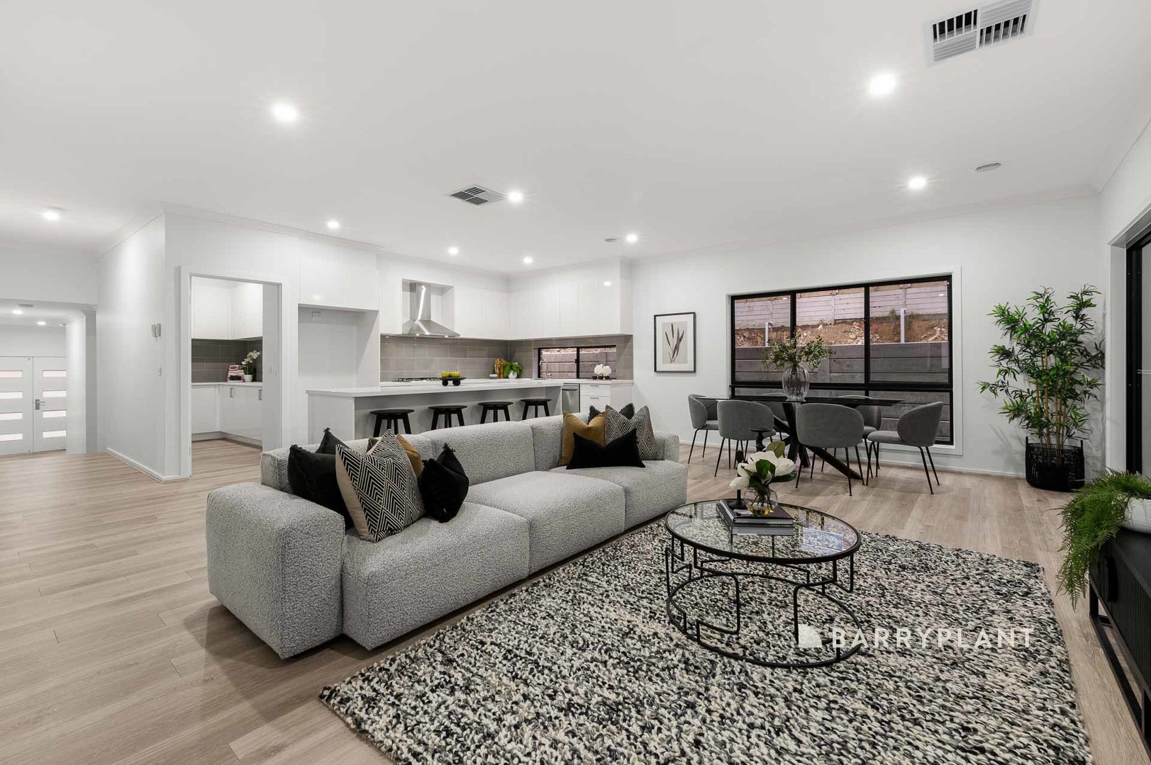 6 Ridgewell Crescent, Officer, VIC 3809, Officer - Thumbnail 5