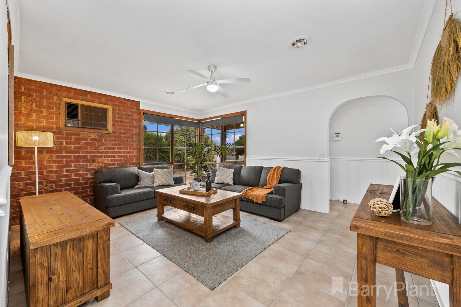 6 Roscrea Road, Melton, VIC 3337, Melton - Thumbnail 4