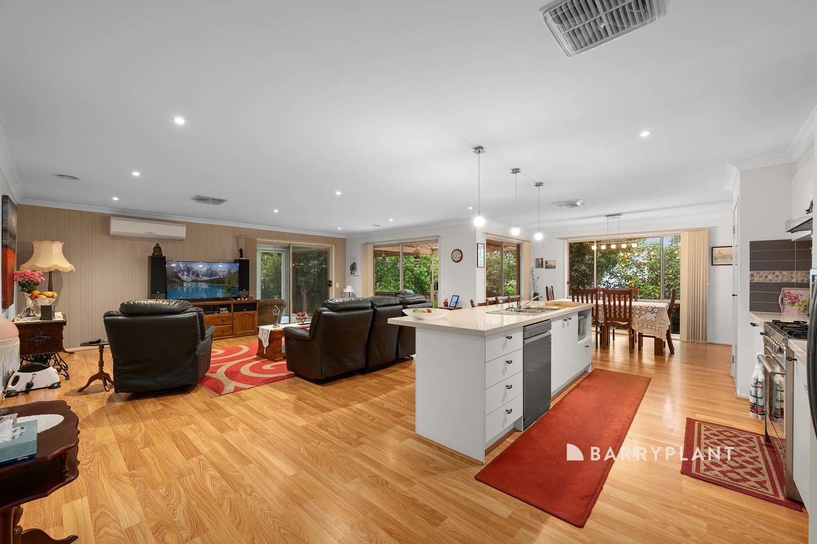 6 Royanne Close, Bunyip, VIC 3815, Bunyip - Thumbnail 5