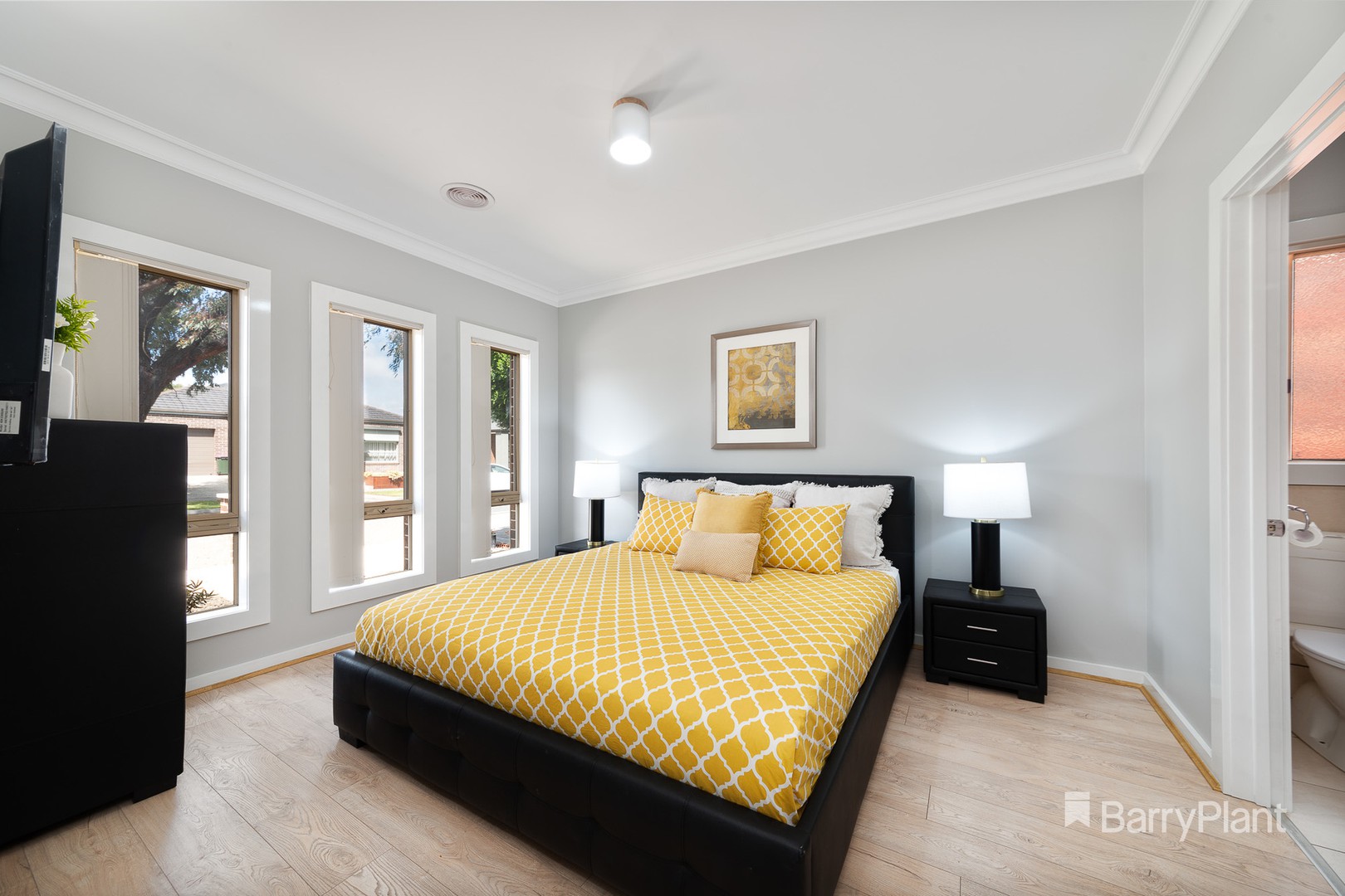 6 Runecrest Terrace, Epping, VIC 3076, Epping - Thumbnail 4
