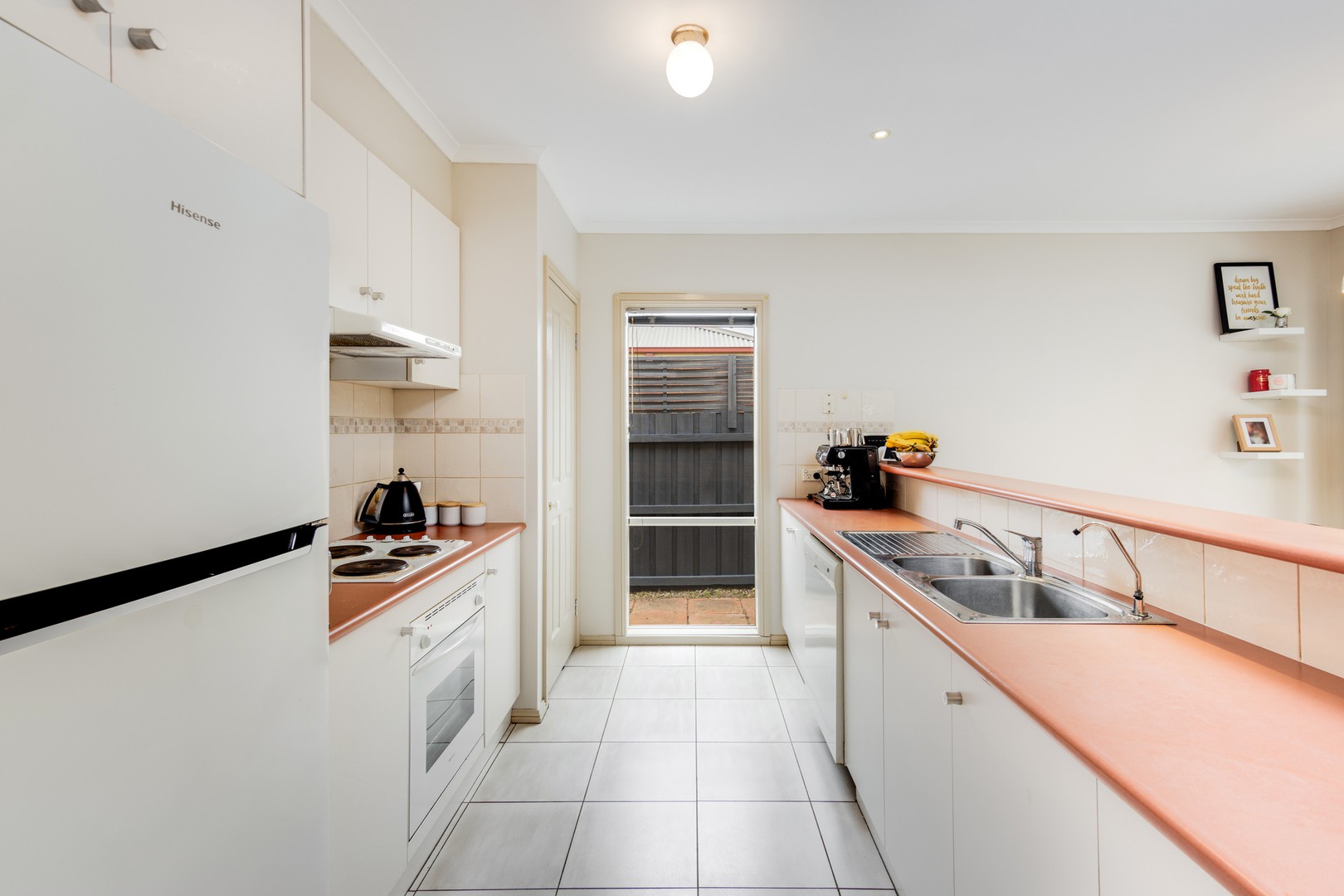 6 Saintly Way, St Albans Park, VIC 3219, St Albans Park - Thumbnail 4