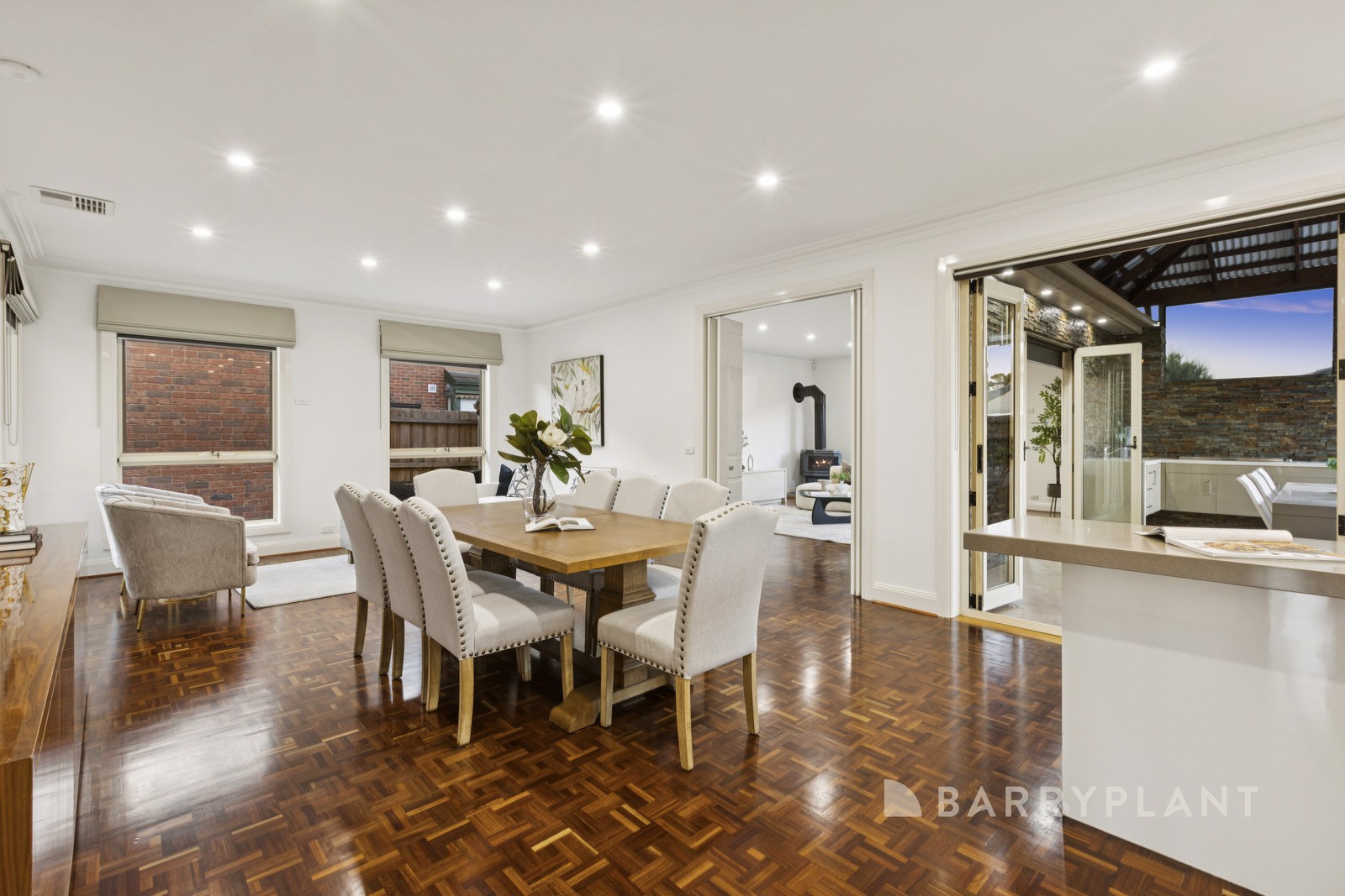 6 Salerno Way, Rowville, VIC 3178, Rowville - Thumbnail 5