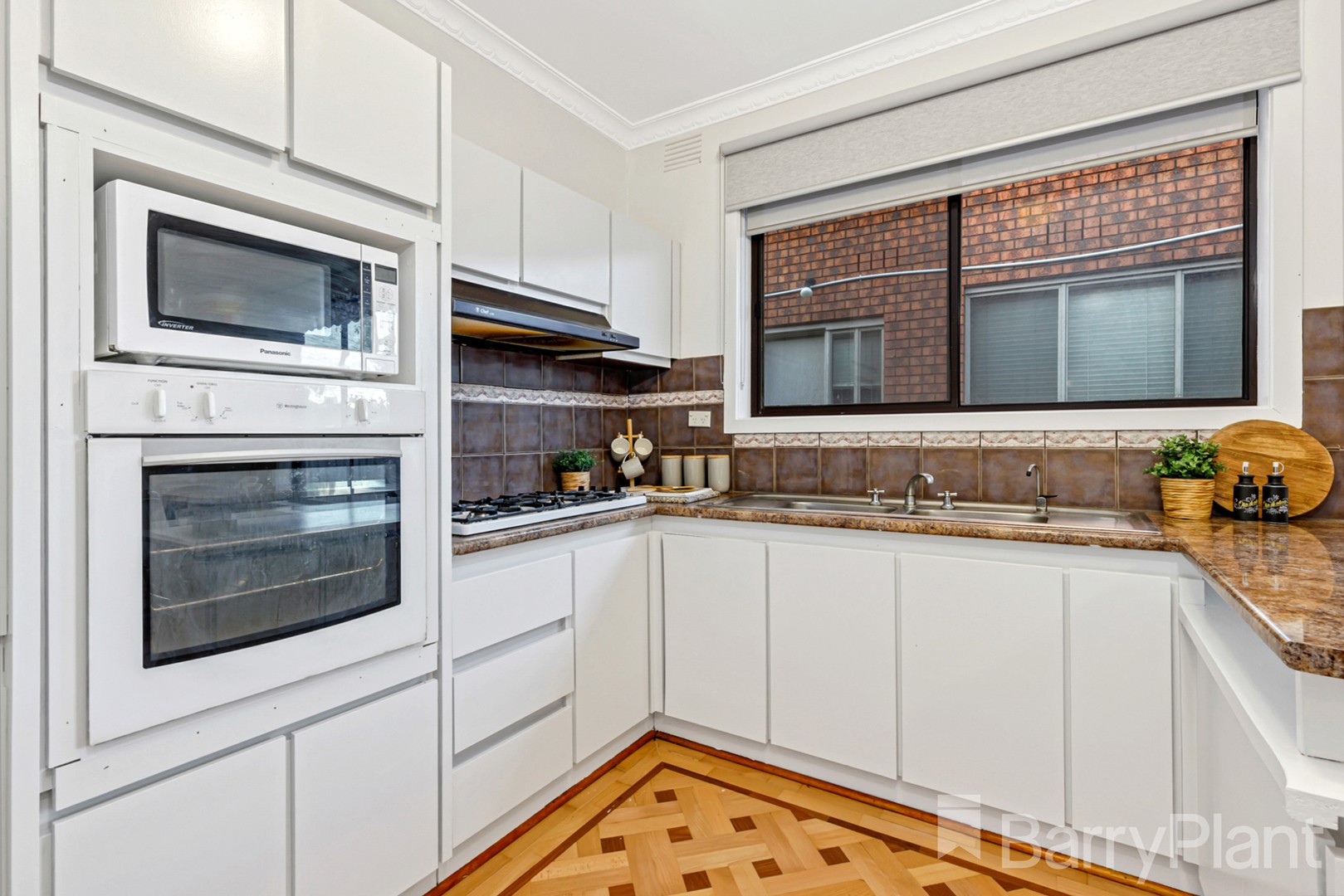 6 Shakespeare Drive, Bundoora, VIC 3083, Bundoora - Thumbnail 4