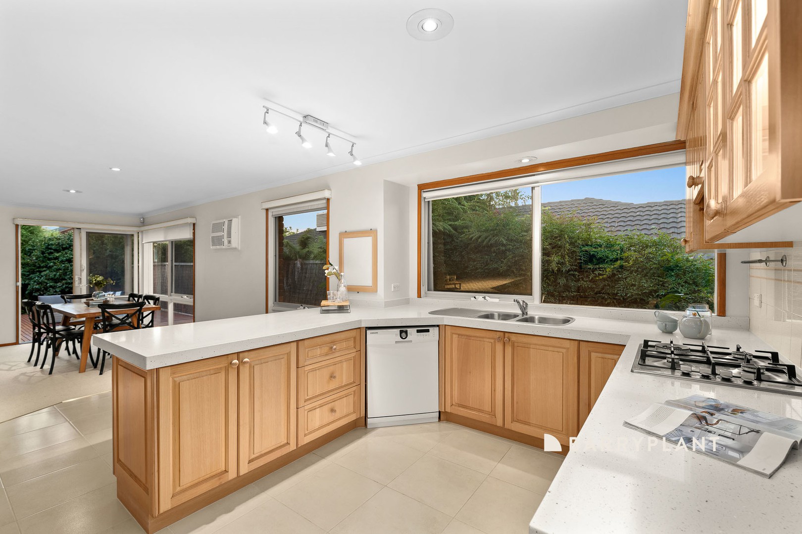6 Shannon Way, Berwick, VIC 3806, Berwick - Thumbnail 8
