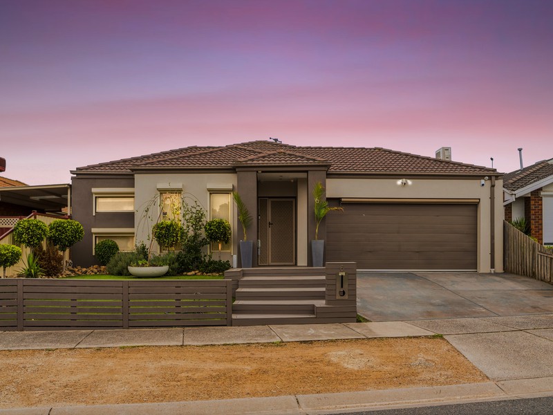 6 Shepherd Avenue, Roxburgh Park, VIC 3064 - Image - 27/02/2026