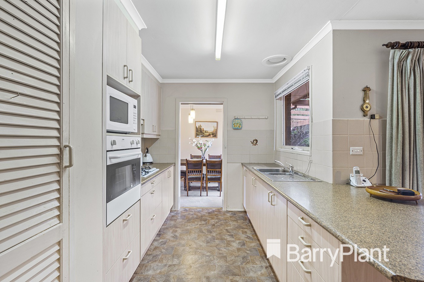 6 Sheppards Lane, Chirnside Park, VIC 3116, Chirnside Park - Thumbnail 4