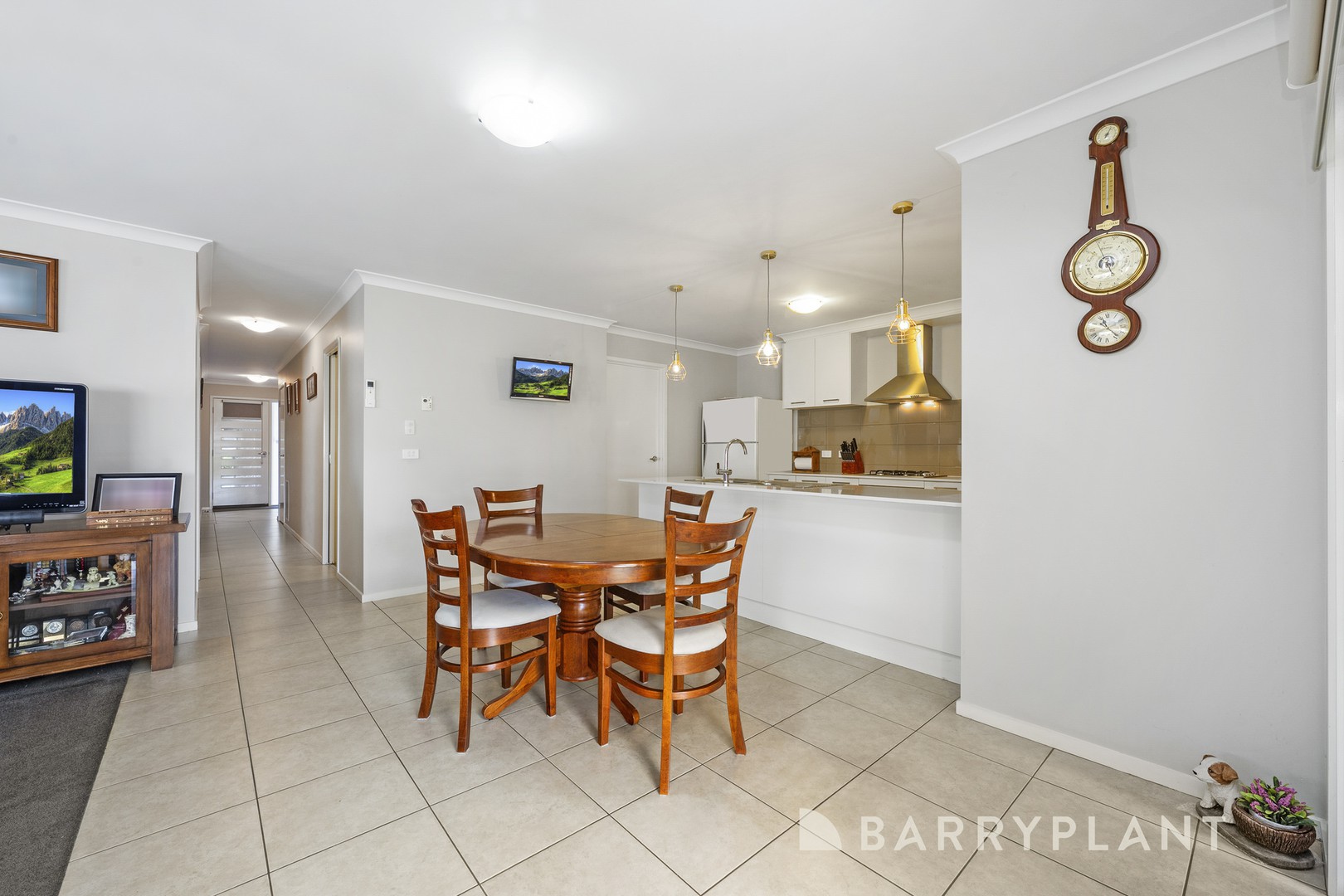 6 Sherbourne Road, Weir Views, VIC 3338, Weir Views - Thumbnail 4