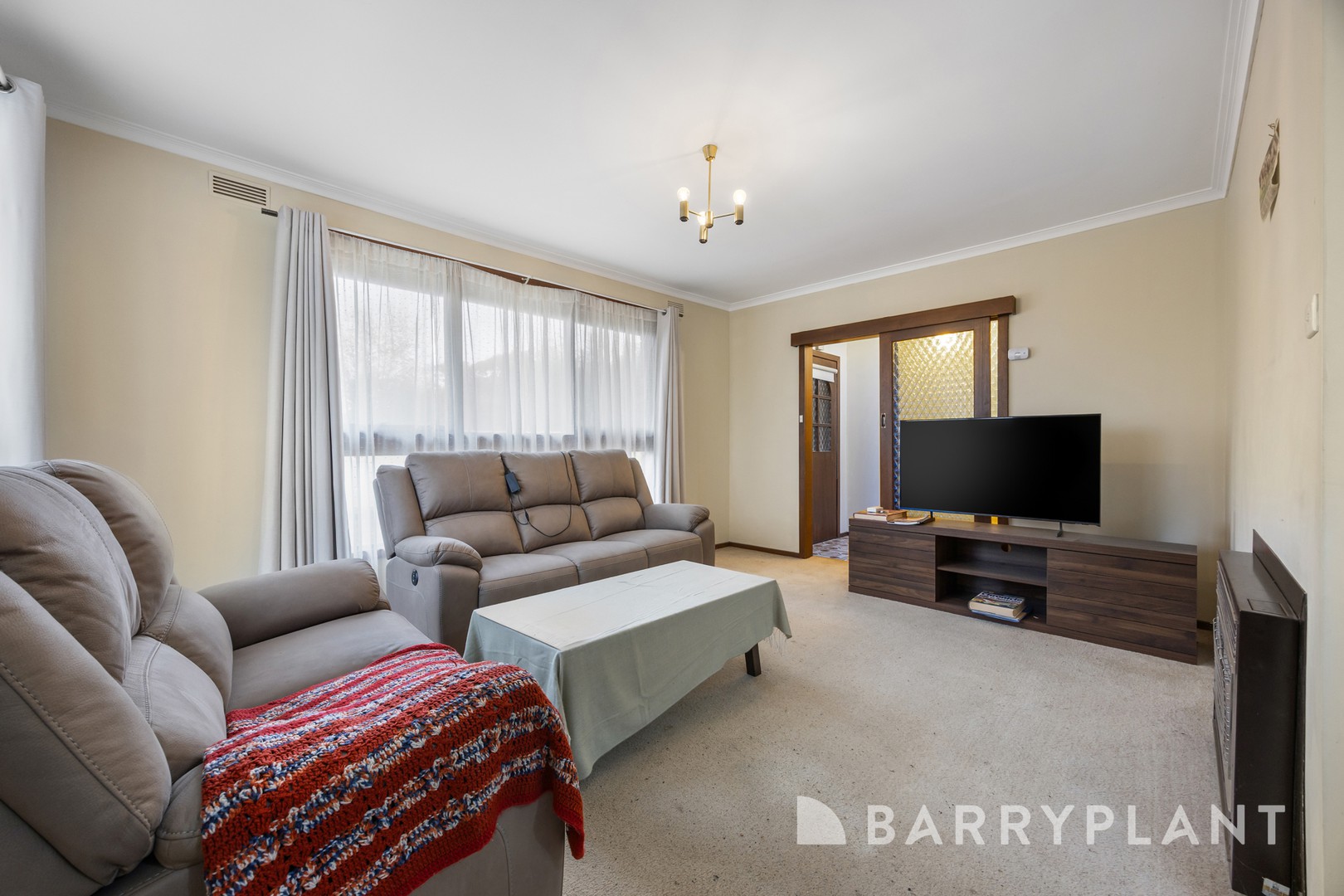 6 Sherwood St, Wendouree, VIC 3355, Wendouree - Thumbnail 3
