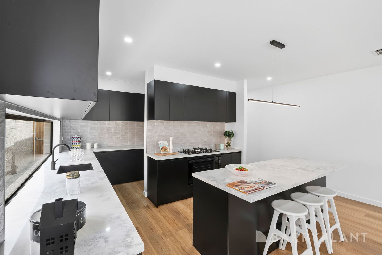 6 Siang Road, Deanside, VIC 3336, Deanside - Thumbnail 7