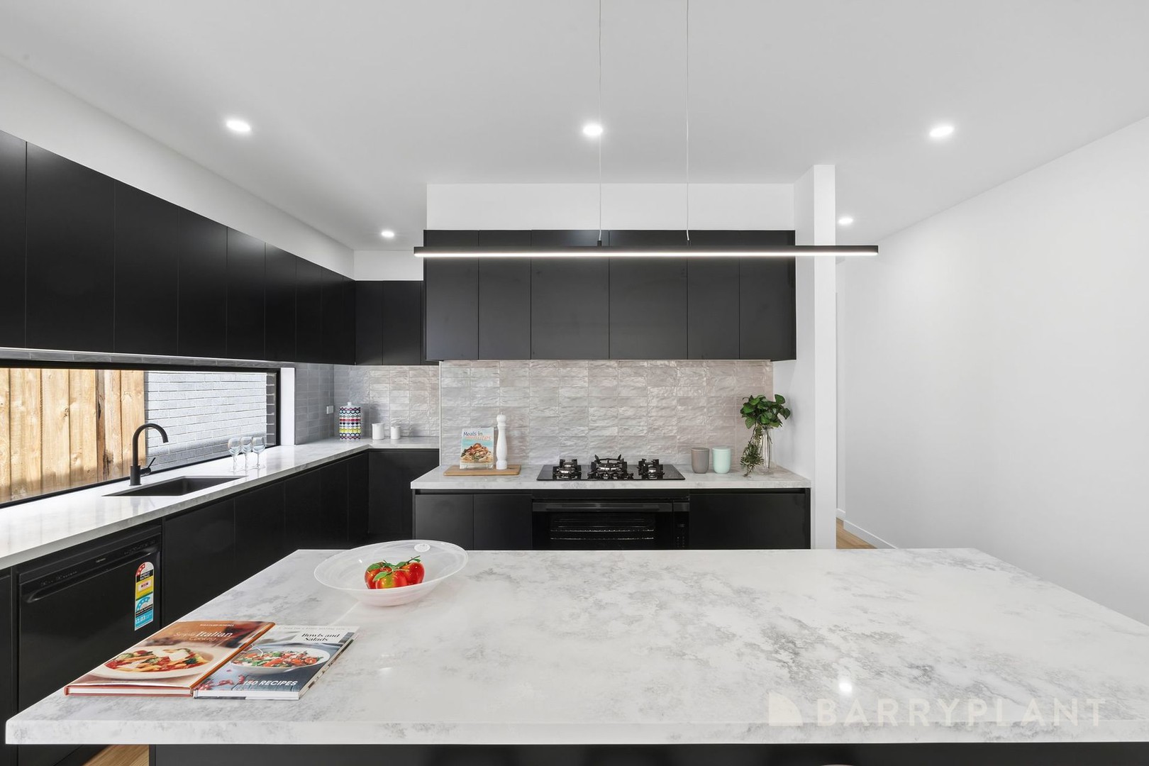 6 Siang Road, Deanside, VIC 3336, Deanside - Thumbnail 8