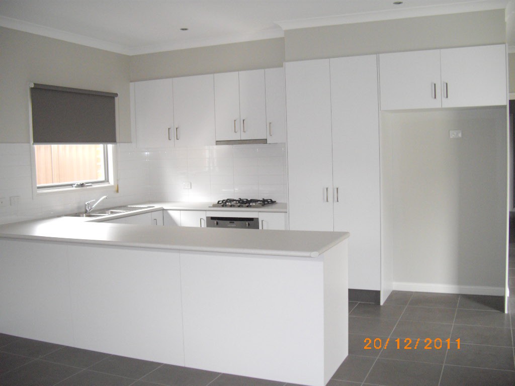 6 Simms Place, Geelong West, VIC 3218, Geelong West - Thumbnail 2