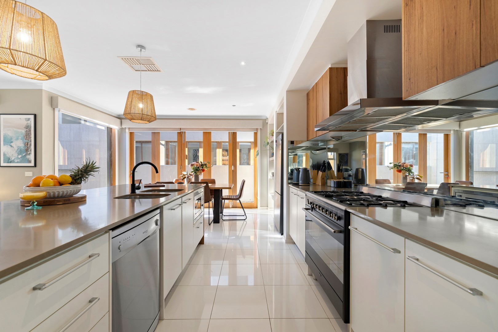 6 Spectacle Crescent, Point Cook, VIC 3030, Point Cook - Thumbnail 4