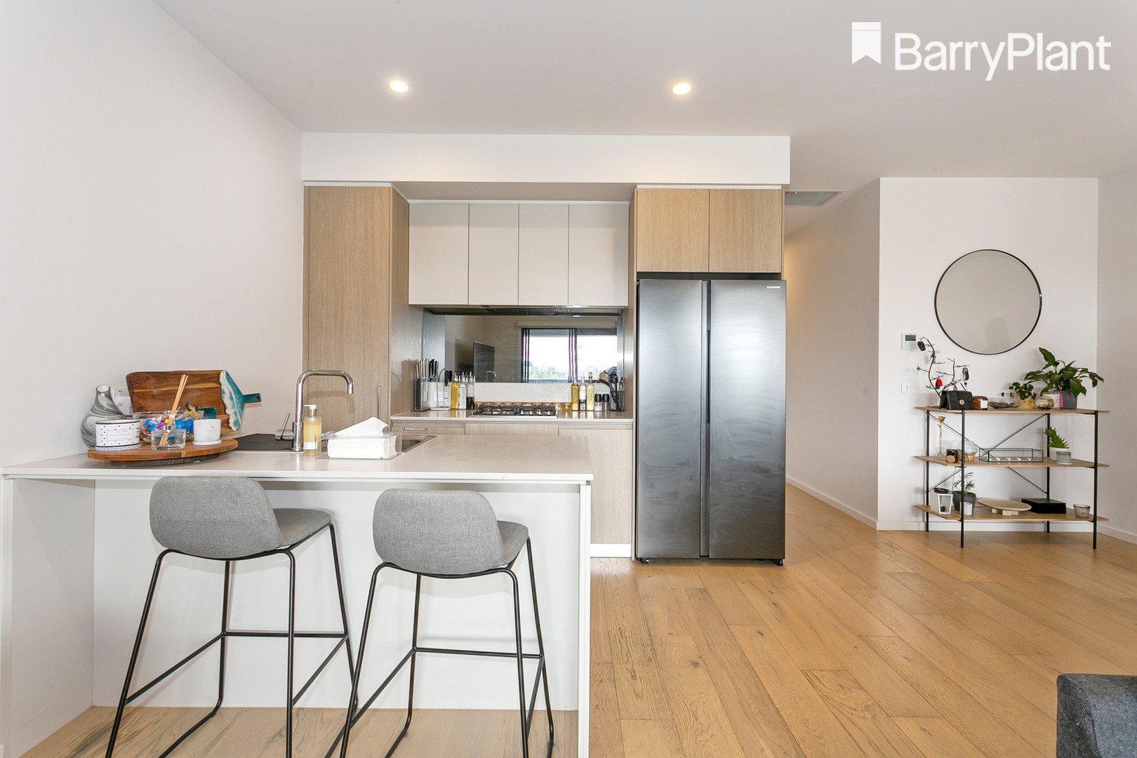 6 Spotted Gum Close, Clyde North, VIC 3978, Clyde North - Thumbnail 2