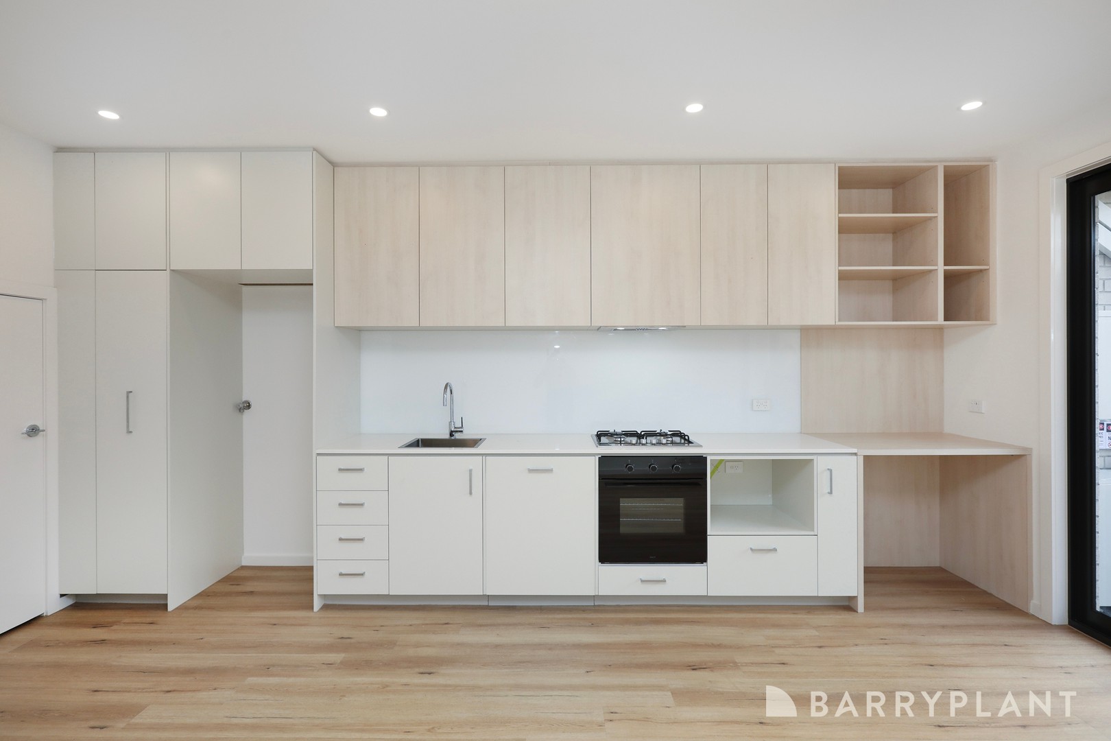 6 Spotted Gum Crescent, Sunshine North, VIC 3020, Sunshine North - Thumbnail 3