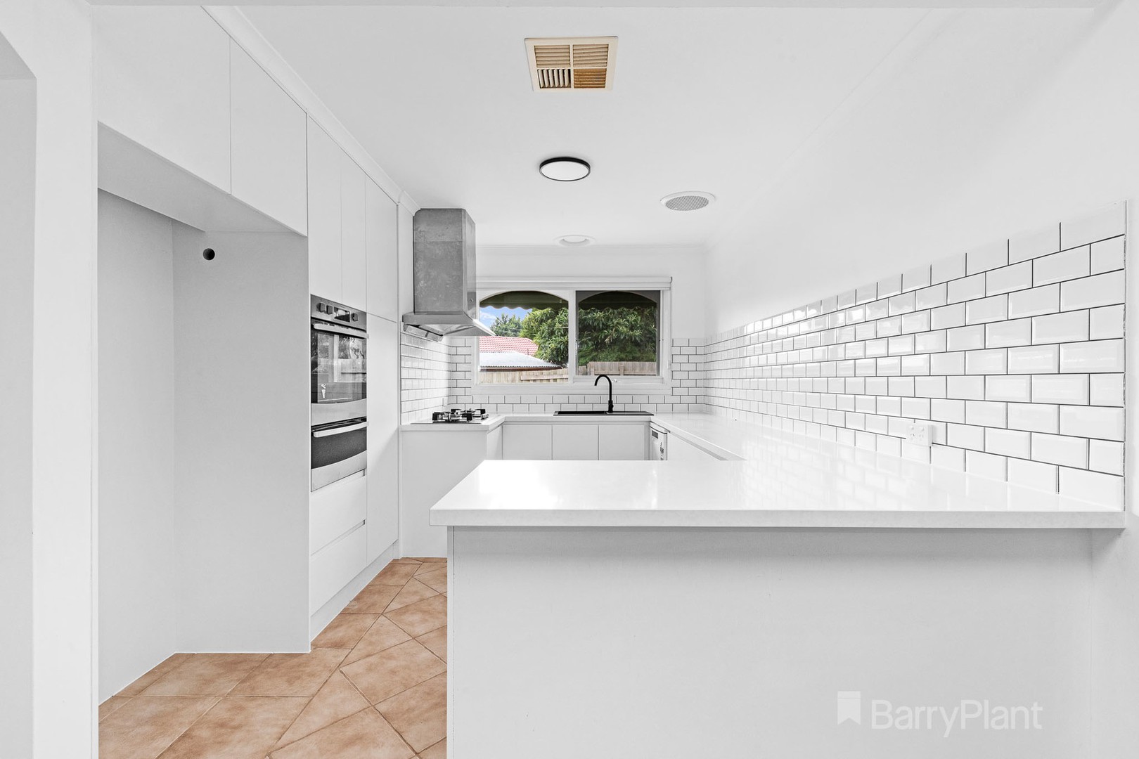 6 Spruce Street, Narre Warren, VIC 3805, Narre Warren - Thumbnail 3