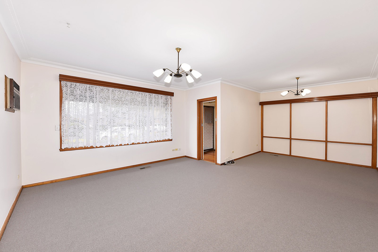 6 St Agnes Court, Avondale Heights, VIC 3034, Avondale Heights - Thumbnail 3
