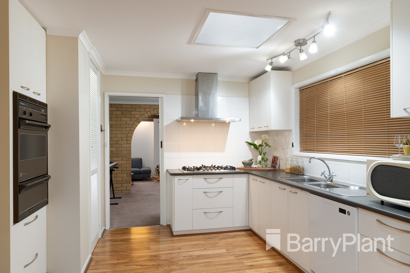 6 St Elmo CrescentHighton, VIC 3216, Highton - Thumbnail 4