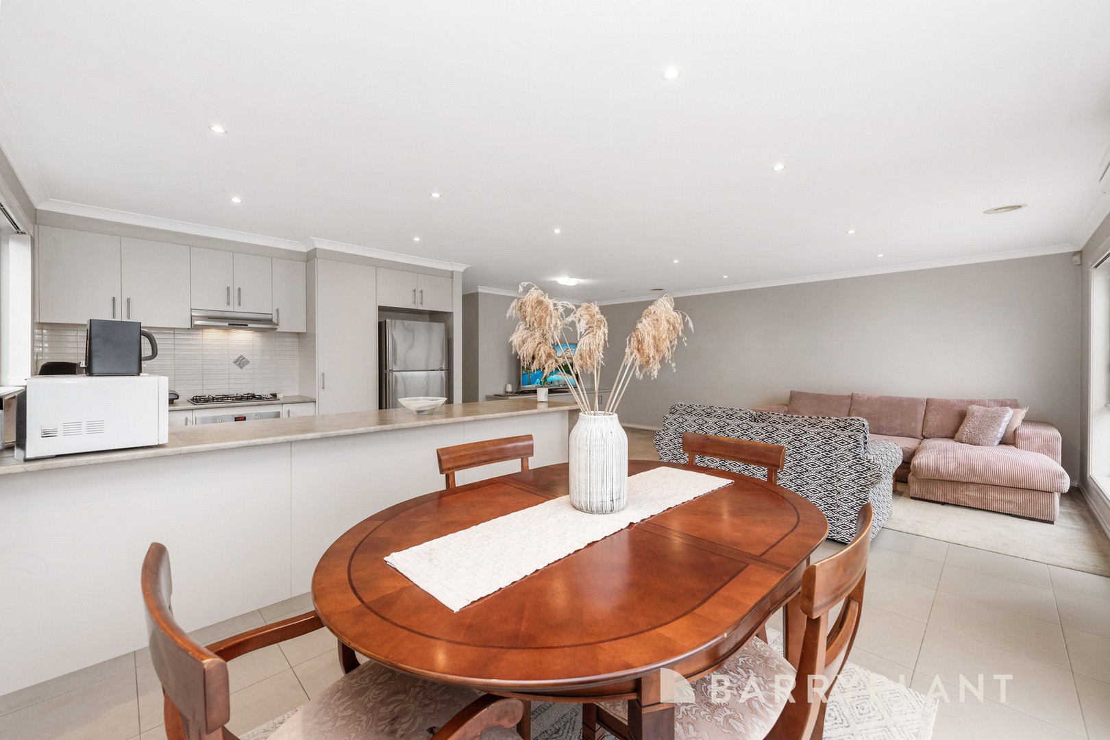 6 Stefan Drive, Harkness, VIC 3337, Harkness - Thumbnail 4