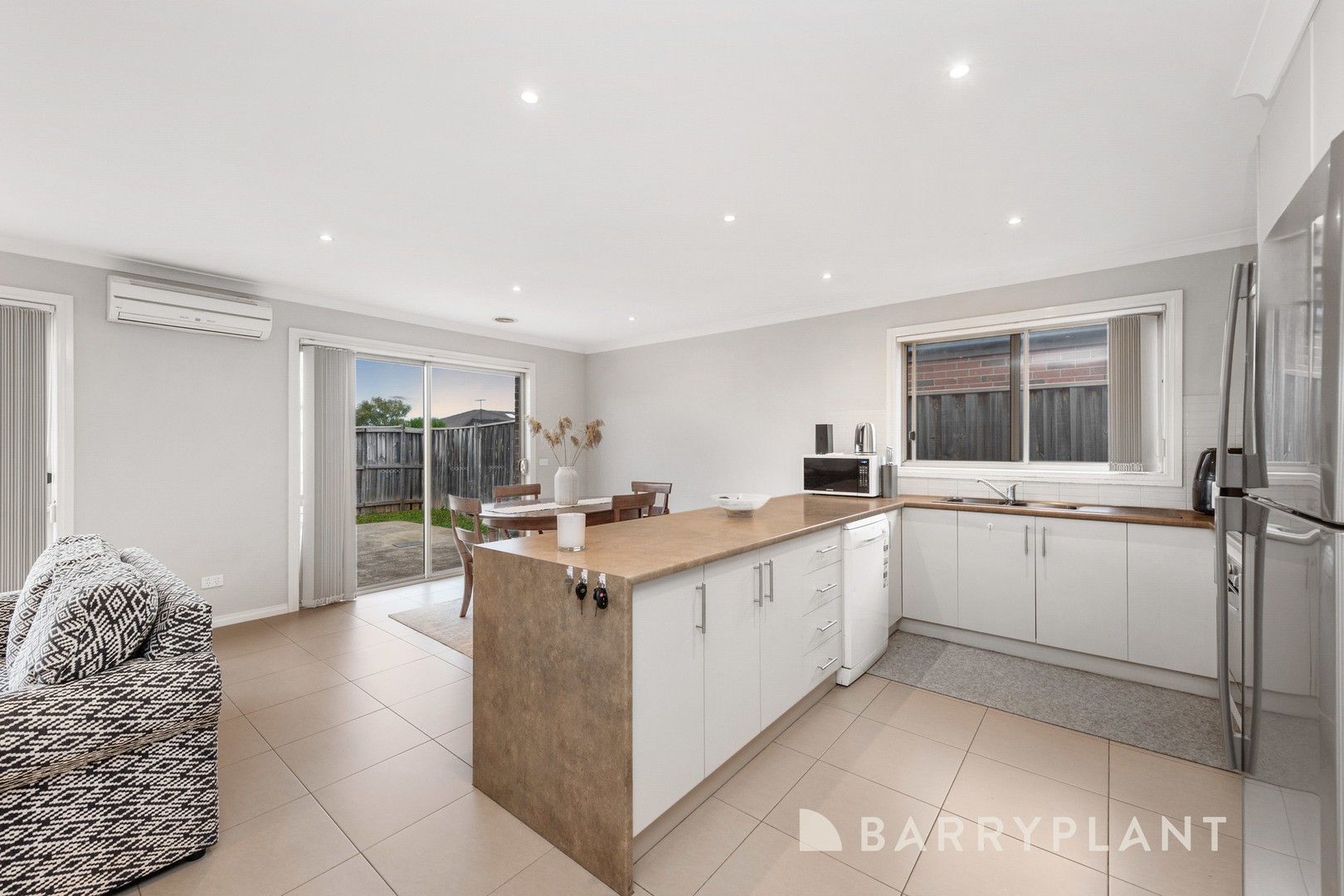 6 Stefan Drive, Harkness, VIC 3337, Harkness - Thumbnail 5