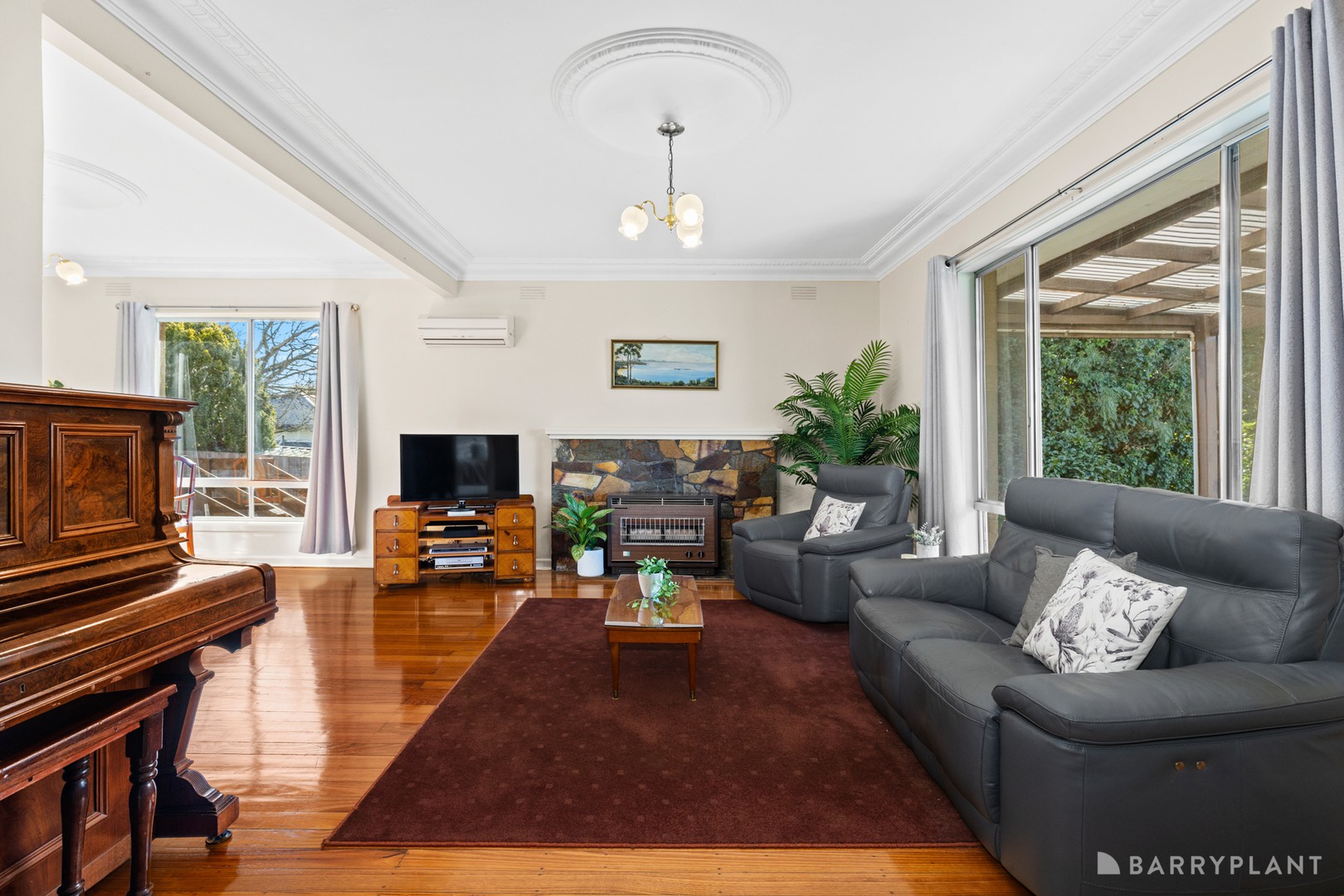 6 Stradbroke Road, Boronia, VIC 3155, Boronia - Thumbnail 2