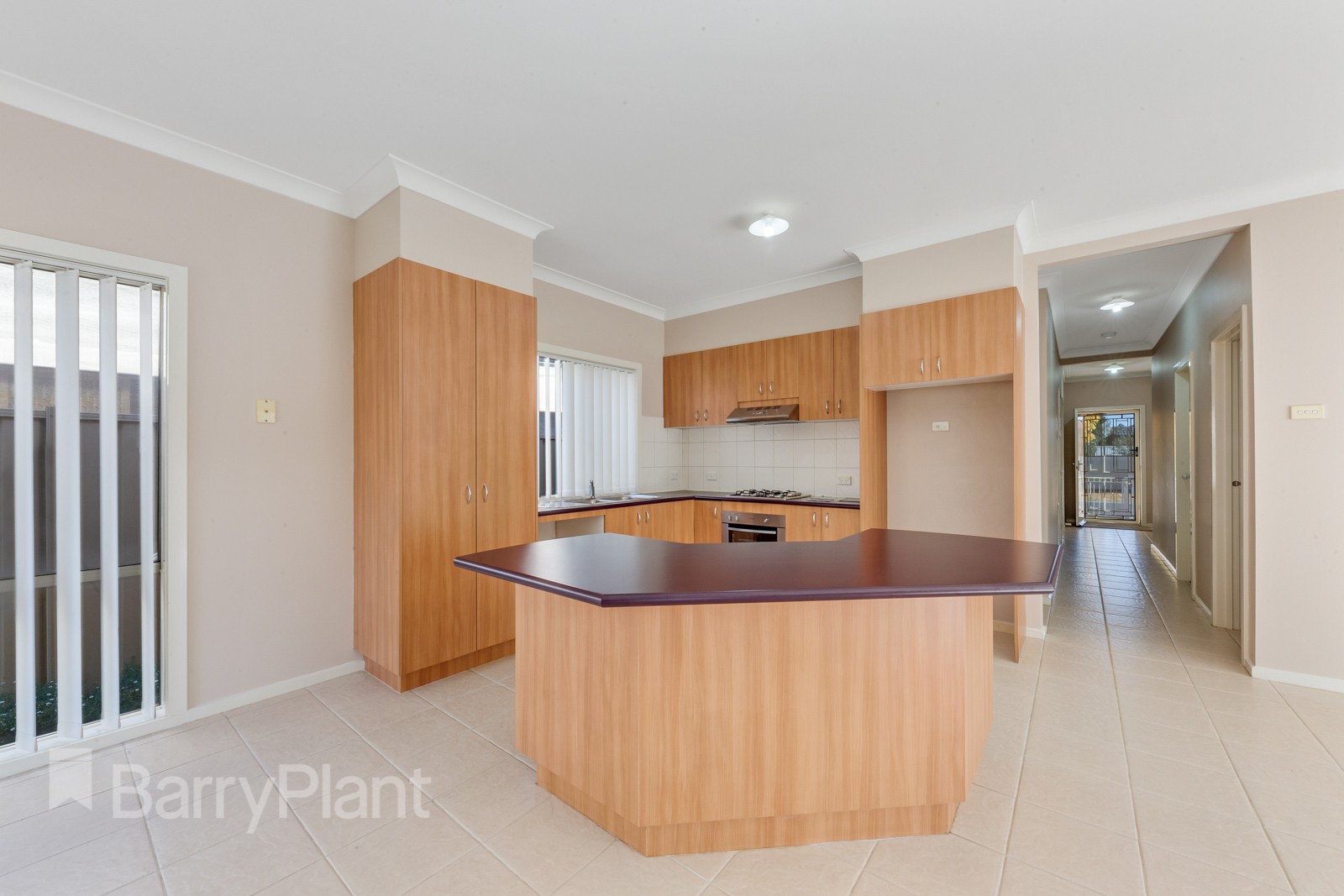 6 Studley ParkwayCaroline Springs, VIC 3023  - Leased, Caroline Springs - Thumbnail 2