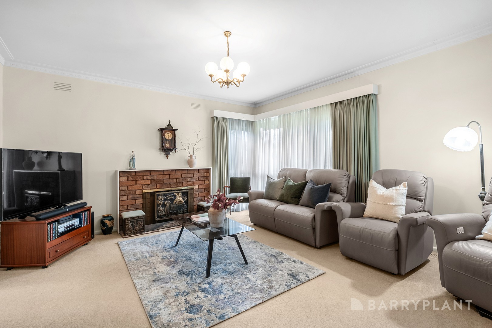 6 Suffolk Street, Wantirna South, VIC 3152, Wantirna South - Thumbnail 3