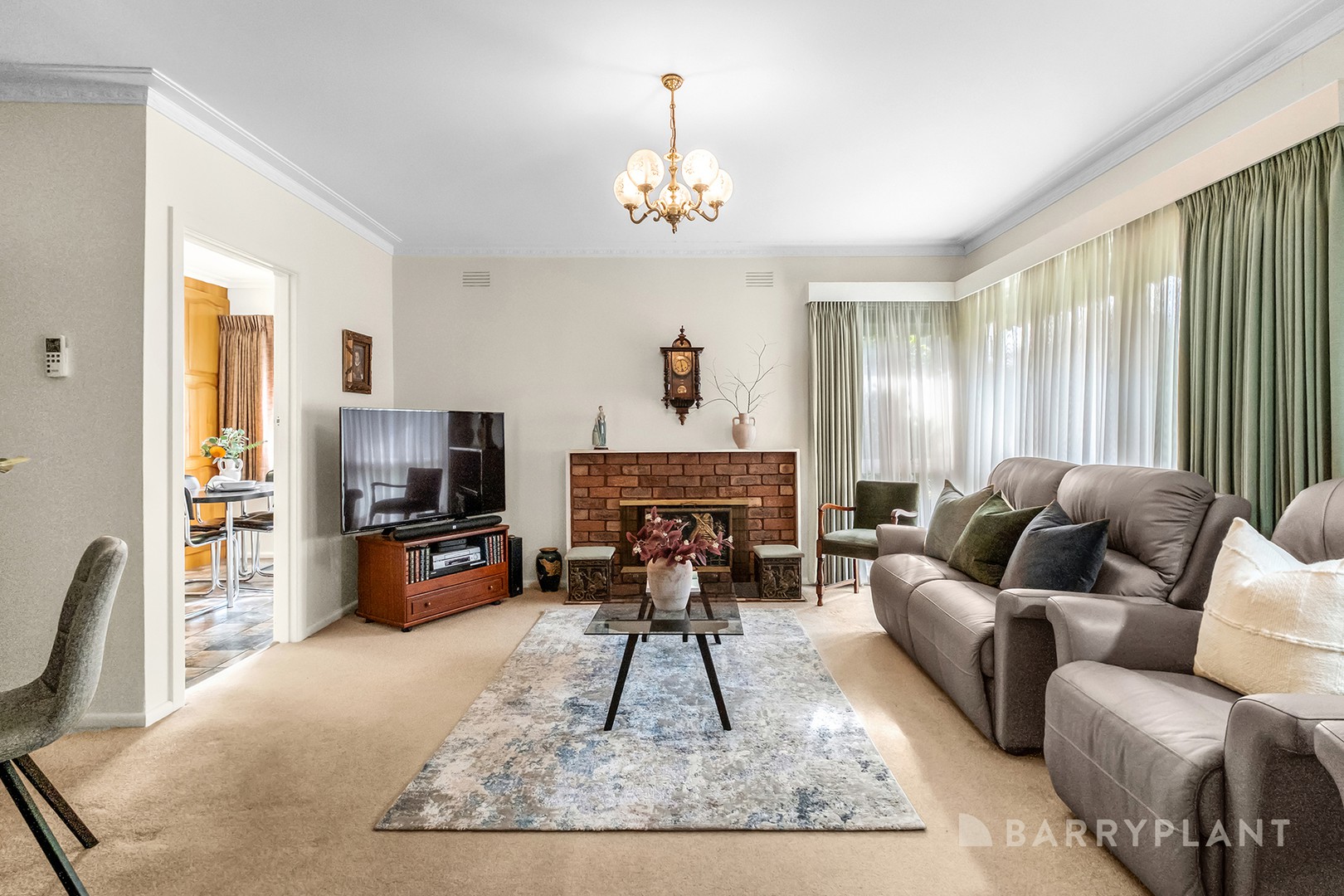 6 Suffolk Street, Wantirna South, VIC 3152, Wantirna South - Thumbnail 4