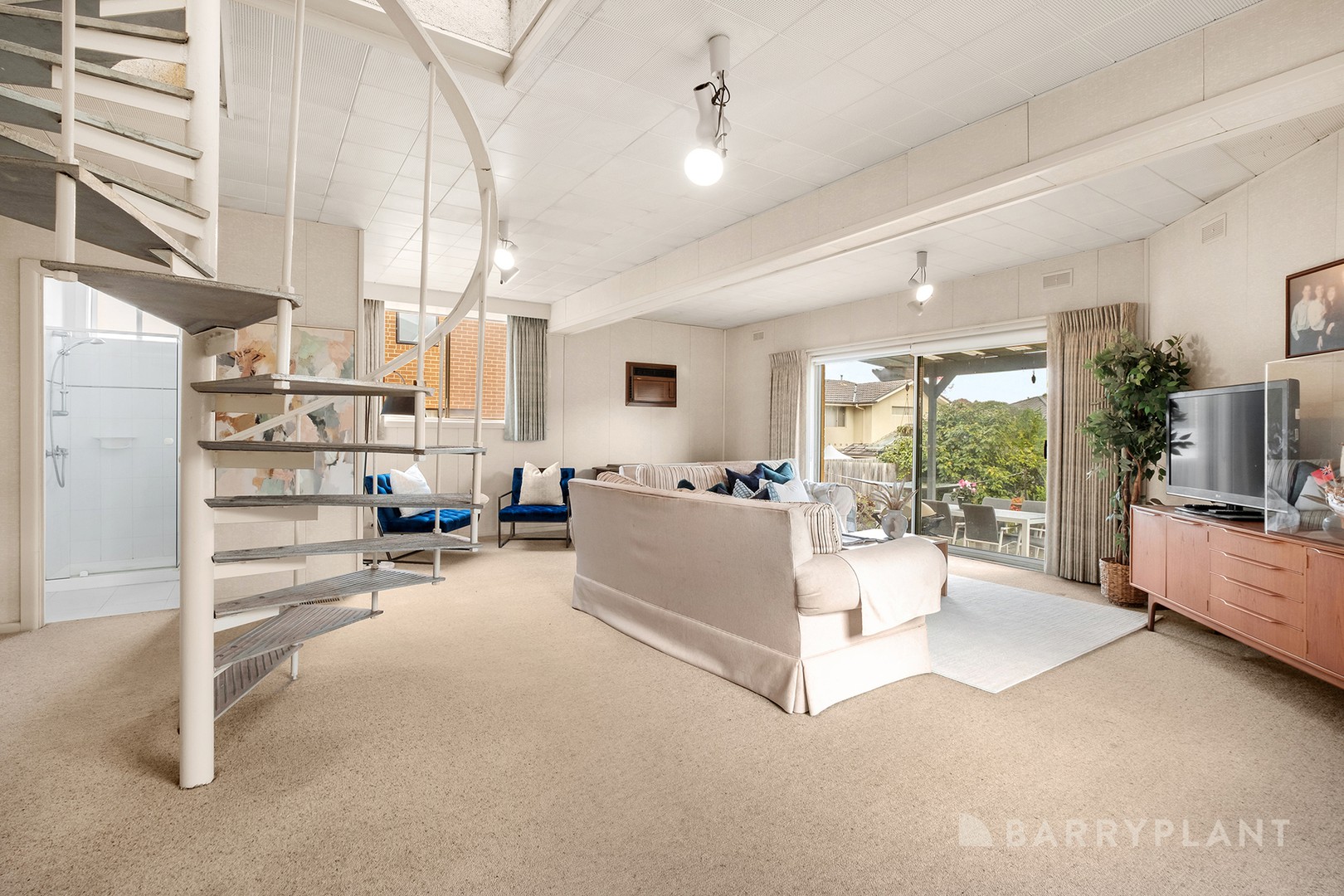 6 Suffolk Street, Wantirna South, VIC 3152 - Thumbnail 2 - 21/05/2026