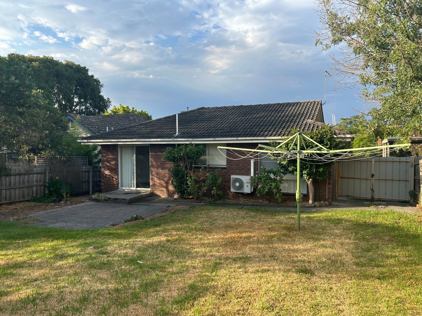6 Summit Rd, Frankston, VIC 3199, Frankston - Thumbnail 2