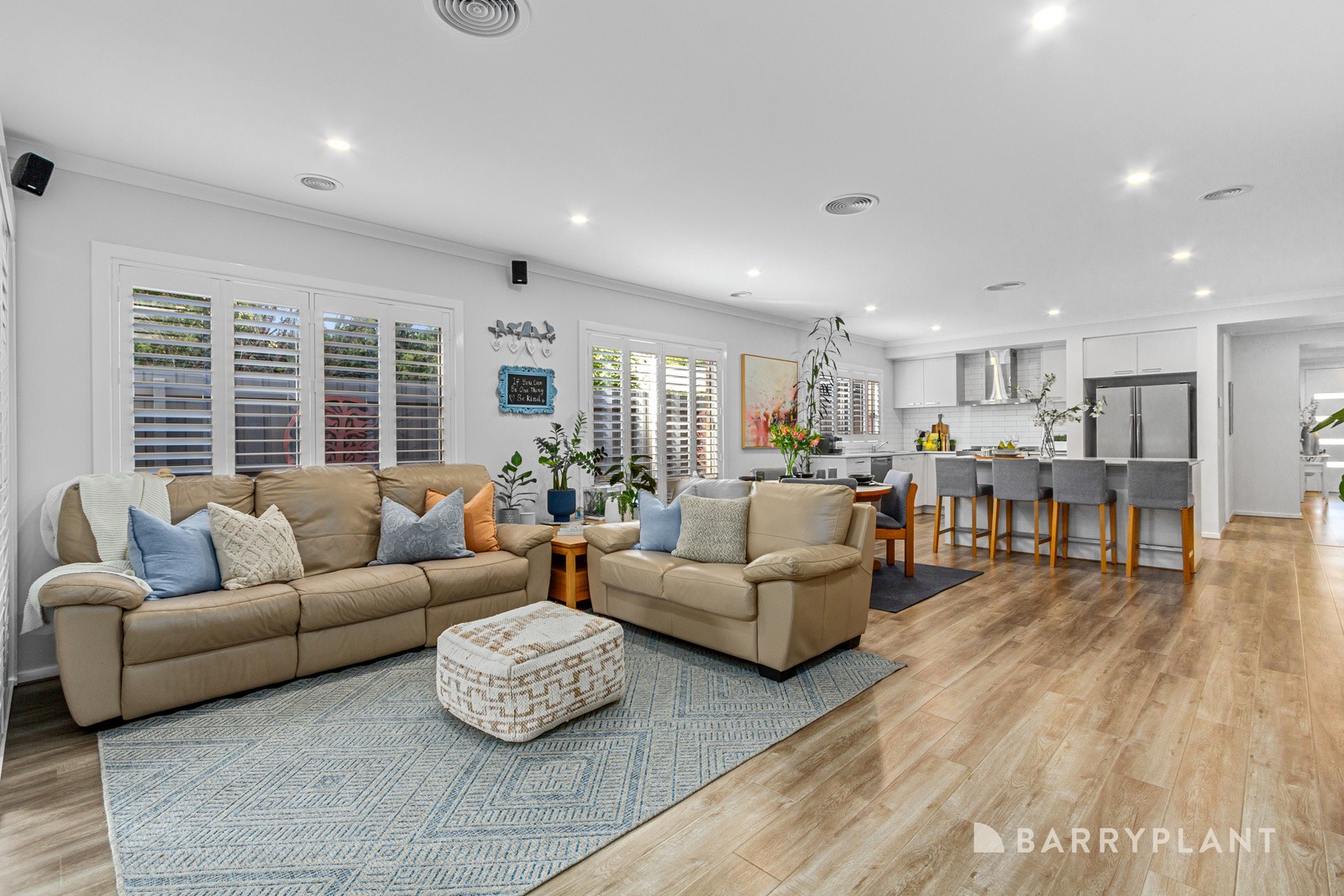 6 Sunset Drive, Kilsyth South, VIC 3137, Kilsyth South - Thumbnail 2