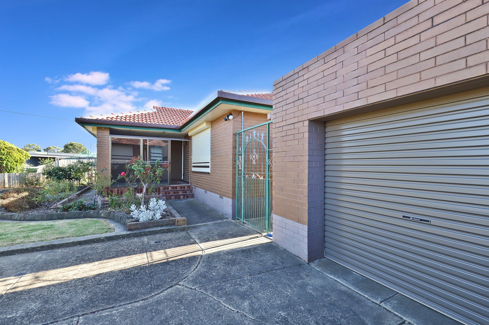 6 Swansea Parade, St Albans, VIC 3021, St Albans - Thumbnail 2
