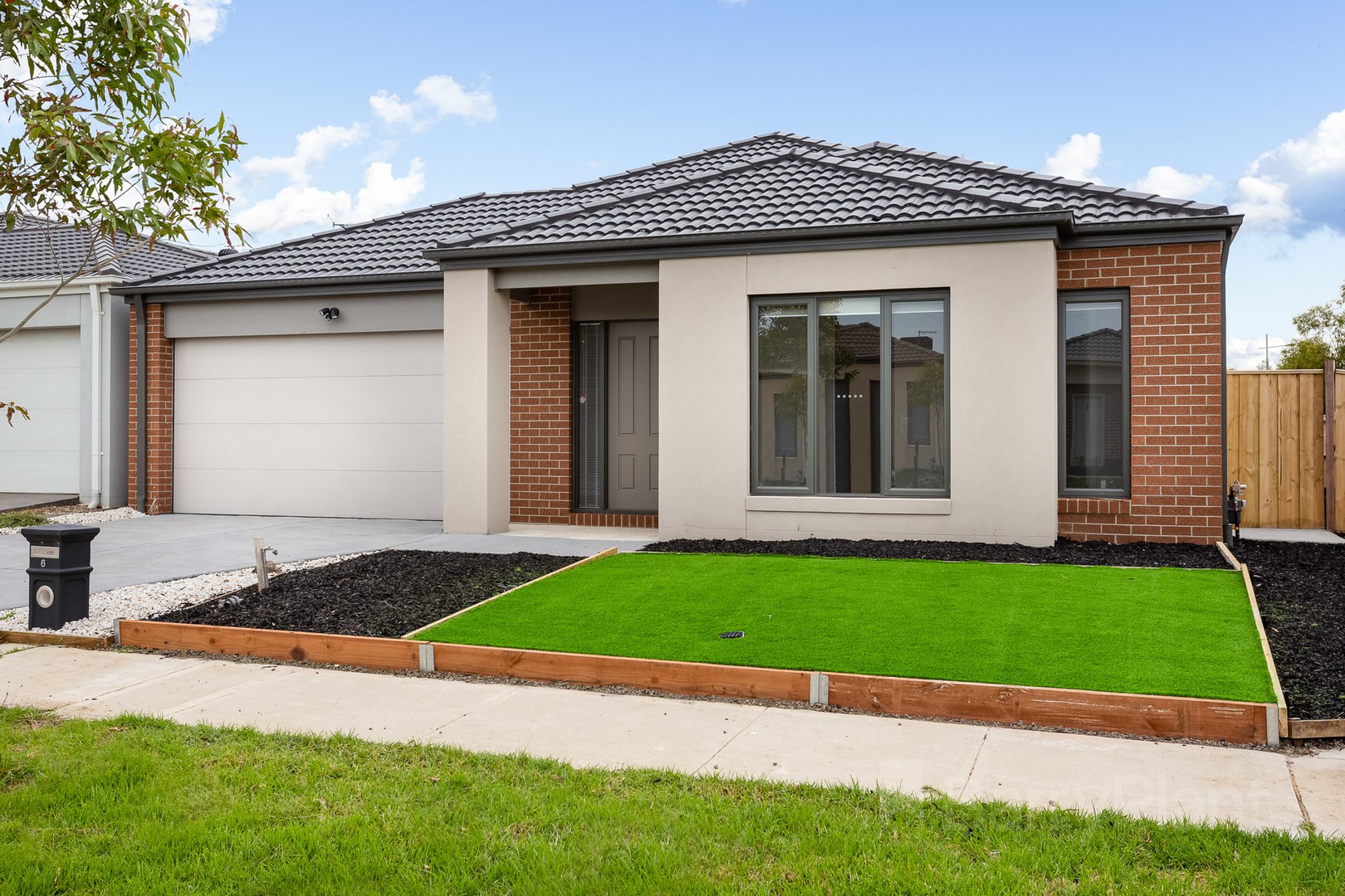 6 Tamworth Grove, Point Cook, VIC 3030, Point Cook - Thumbnail 4