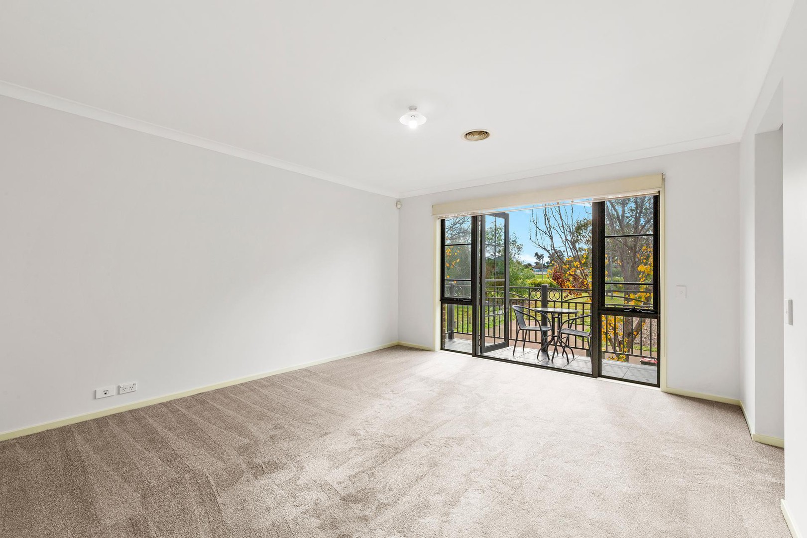 6 Taupo Court, South Morang, VIC 3752, South Morang - Thumbnail 5