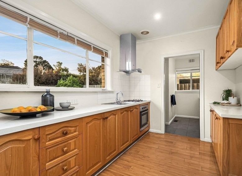 6 Teal Court, Forest Hill, VIC 3131, Forest Hill - Thumbnail 2