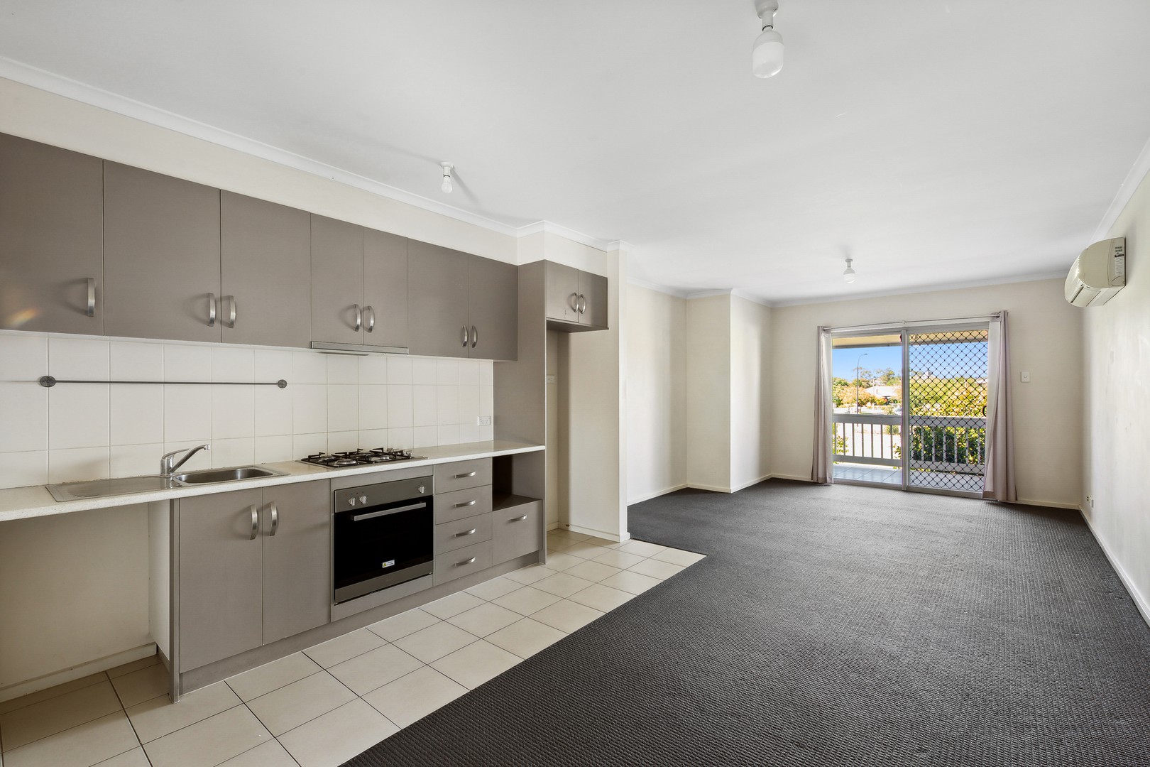 6 Telfer StreetFerryden Park, SA 5010  - Leased, Ferryden Park - Thumbnail 2