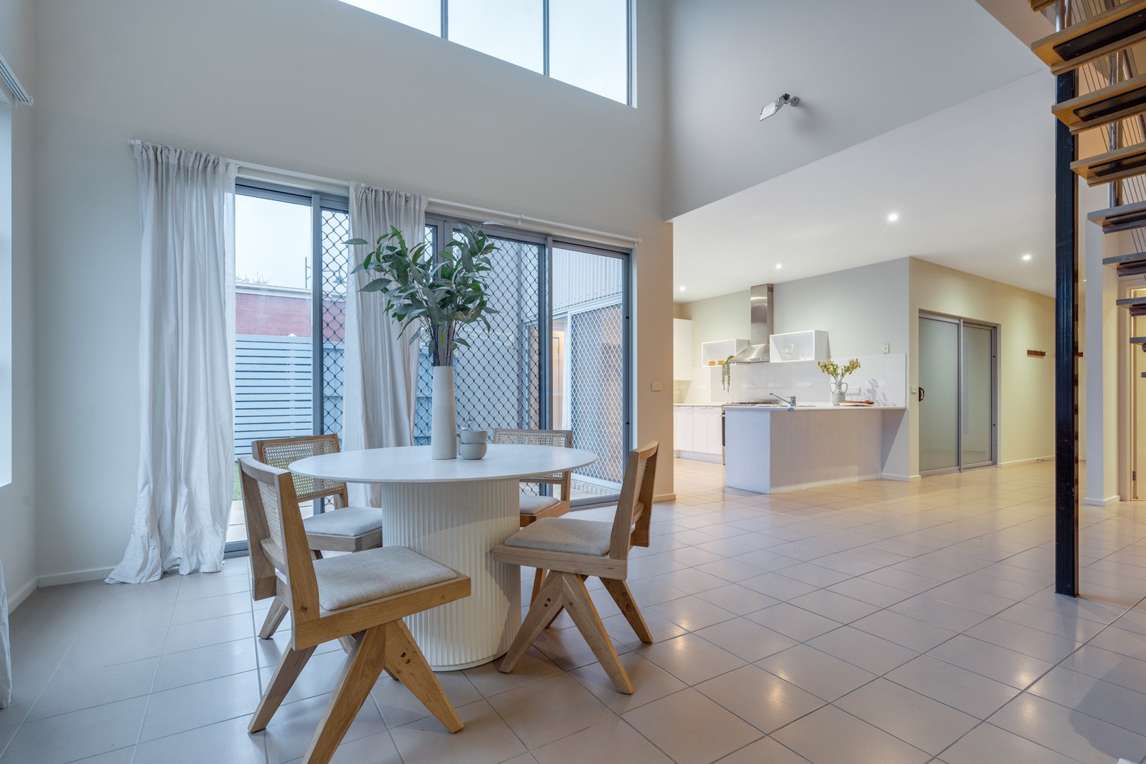 6 Thirlestane Place, Craigieburn, VIC 3064, Craigieburn - Thumbnail 4