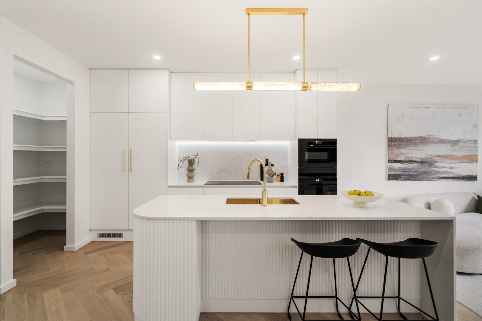 6 Thomas Street, Airport West, VIC 3042, Airport West - Thumbnail 2