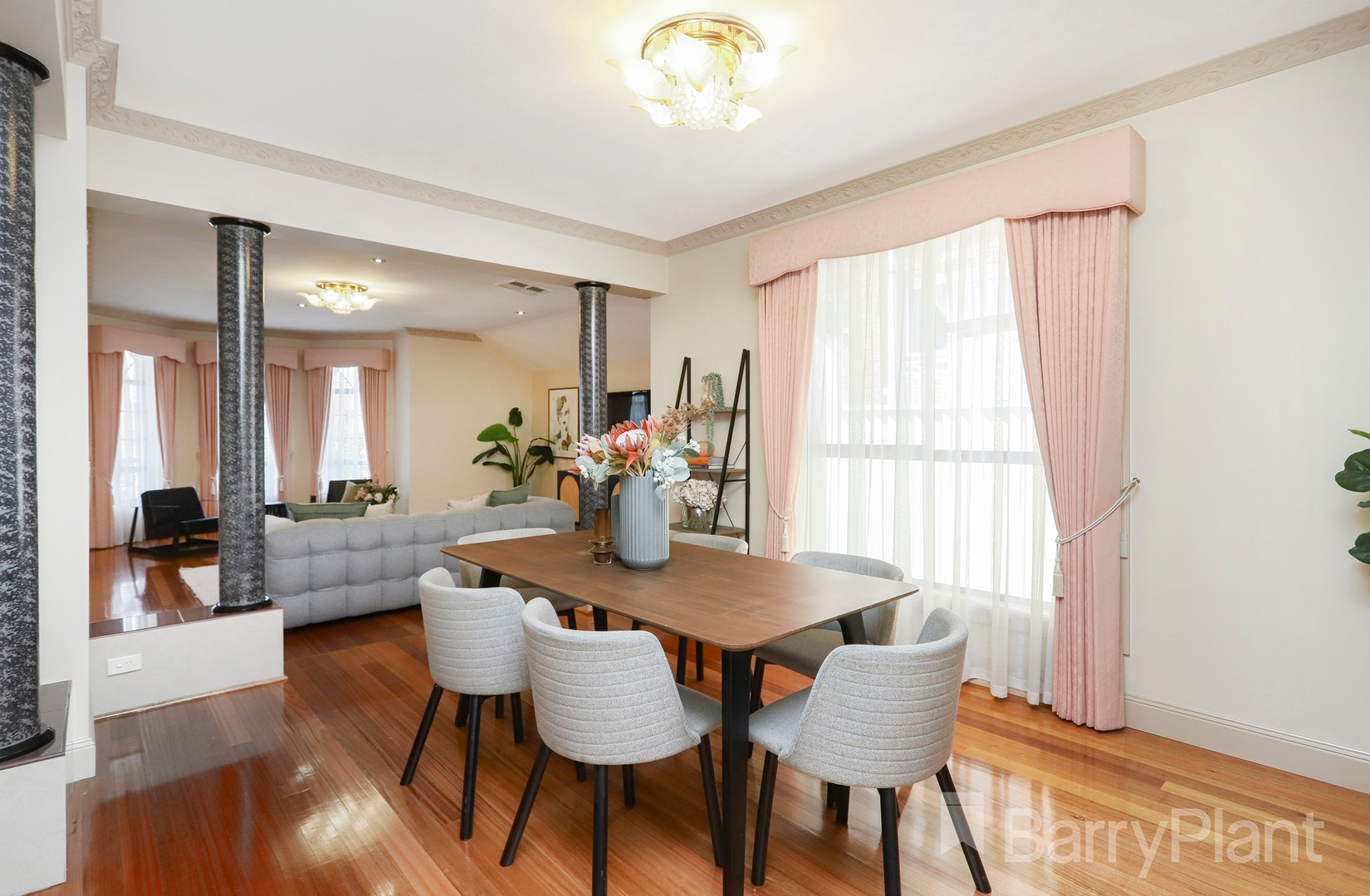 6 Thomas Street, Roxburgh Park, VIC 3064, Roxburgh Park - Thumbnail 4