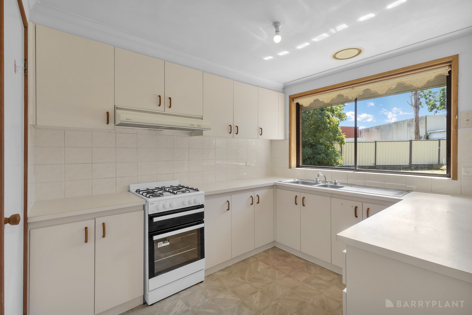 6 Thornton Close, Hallam, VIC 3803, Hallam - Thumbnail 4
