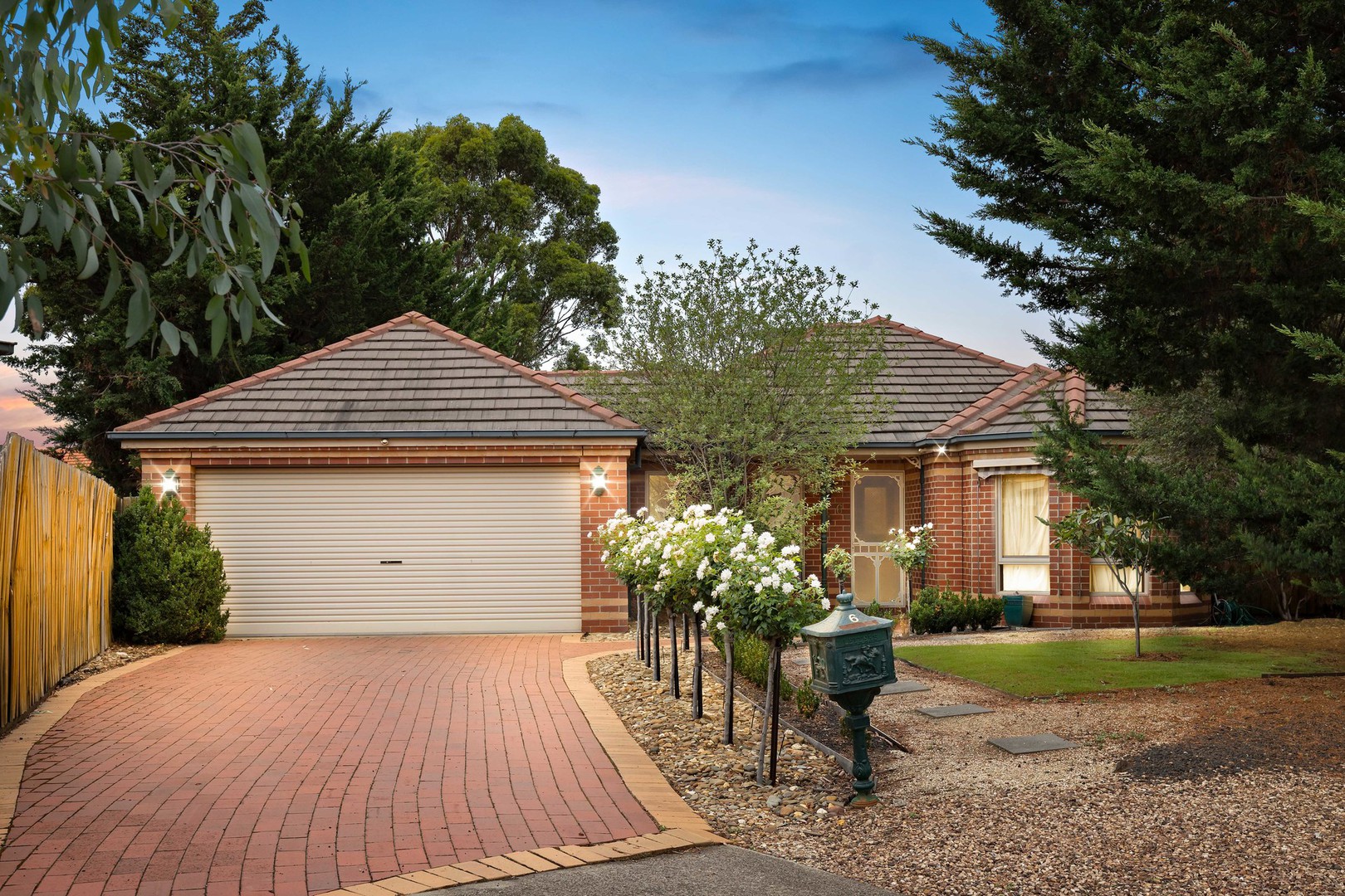 6 Tivoli Court, Taylors Lakes, VIC 3038, Keilor Lodge - Image 1